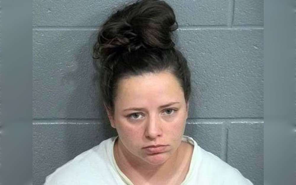 A Barren County,Kentucky,United States,substitute teacher is facing charges for alleged sexual misconduct involving an underage student.