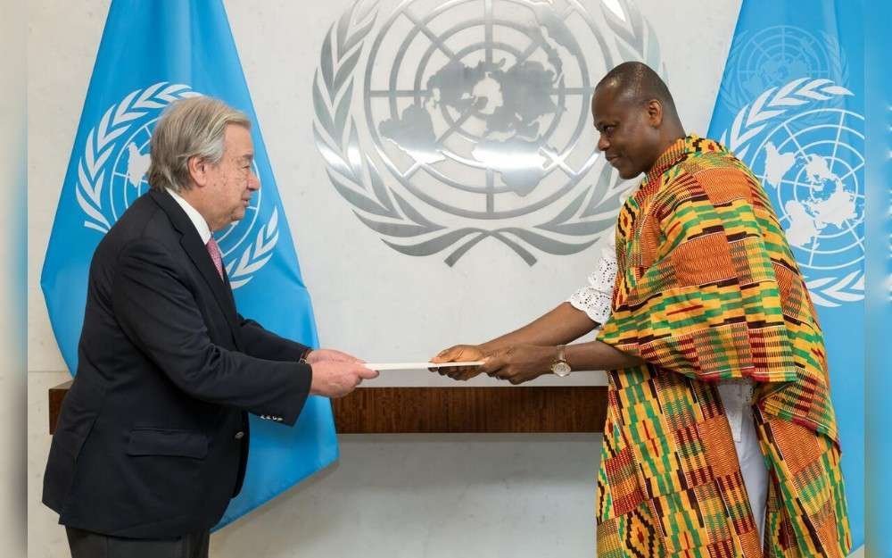 Samuel Yao Kumah Permanent Representative of Ghana to the United Nations, presents his credentials credentials to UN Secretary-General António Guterres.
