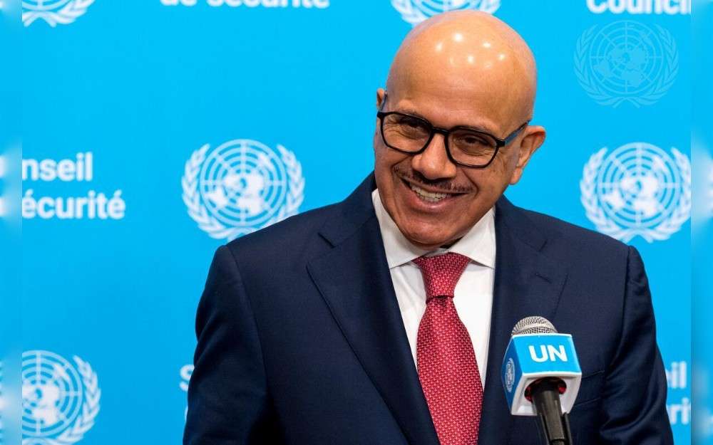 Abdullatif bin Rashid Al Zayani, Minister for Foreign Affairs of the Kingdom of Bahrain and President of the United Nations Security Council for the month of April, briefs reporters after the Security Council meeting on the situation in the Middle East.