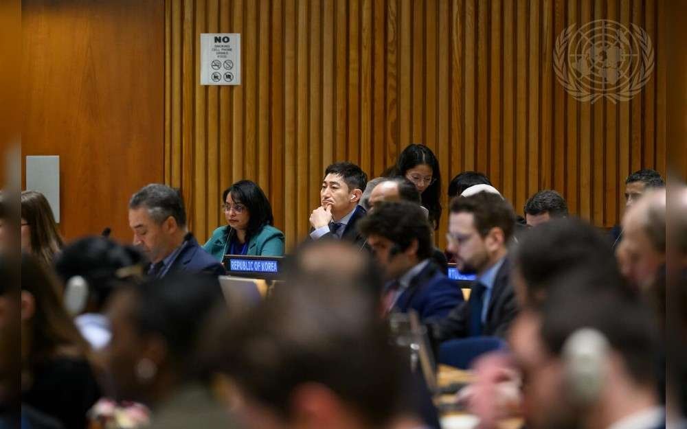 Participants attend the Main Committee II of the 2026 Review Conference of the Parties to the Treaty on the Non-Proliferation of Nuclear Weapons (27 April – 22 May 2026) at UN headquarters.