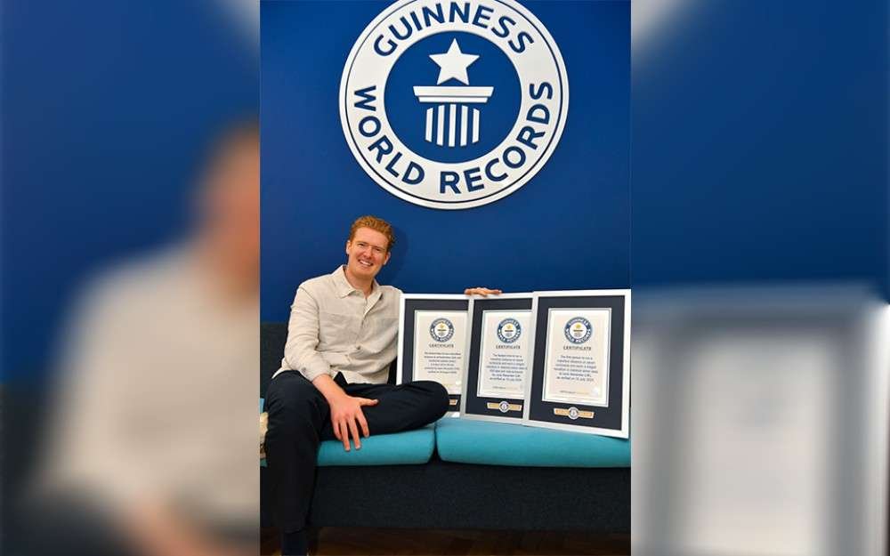 In just 6 days, 23 hours, and 40 minutes, Louis Alexander from the UK set the record for the fastest time to run a marathon distance in all Australian state and territorial capitals (male). 