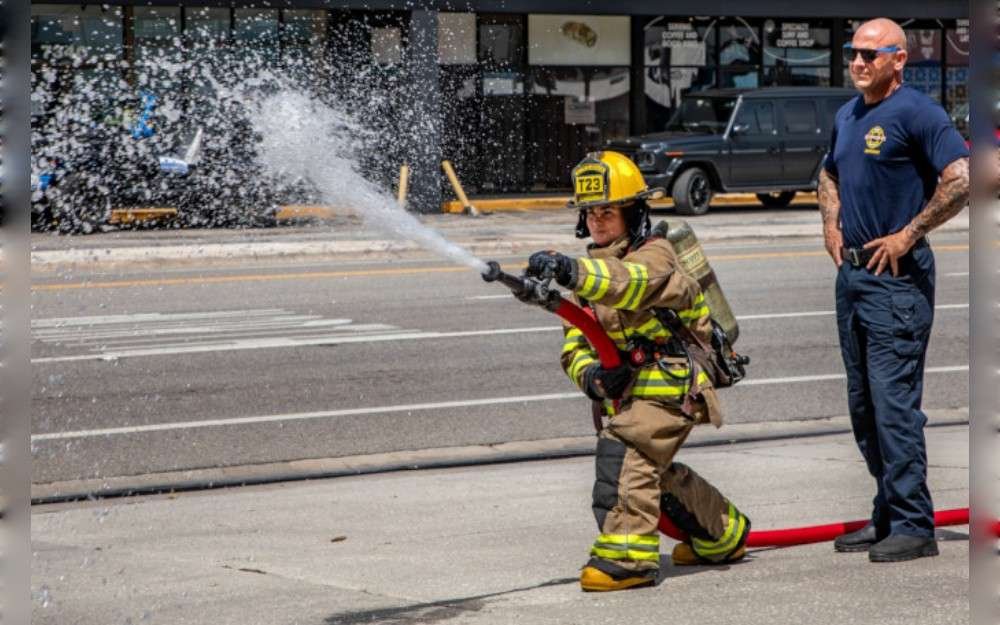 As the world's shortest female firefighter, Autumn Kelso of United States awarded the Guinness World Records title.According to Guiness World records, ahe has braved numerous house calls and disasters in the St. Pete Beach, Florida, area over the past five years.